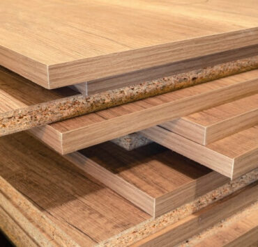 Pilha de madeira MDF