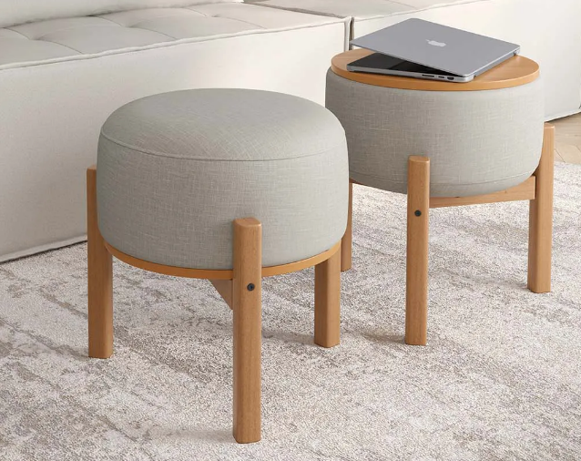 o puff pill serve para decorar o quarto de hóspedes tanto como mesa de apoio quanto como assento. 